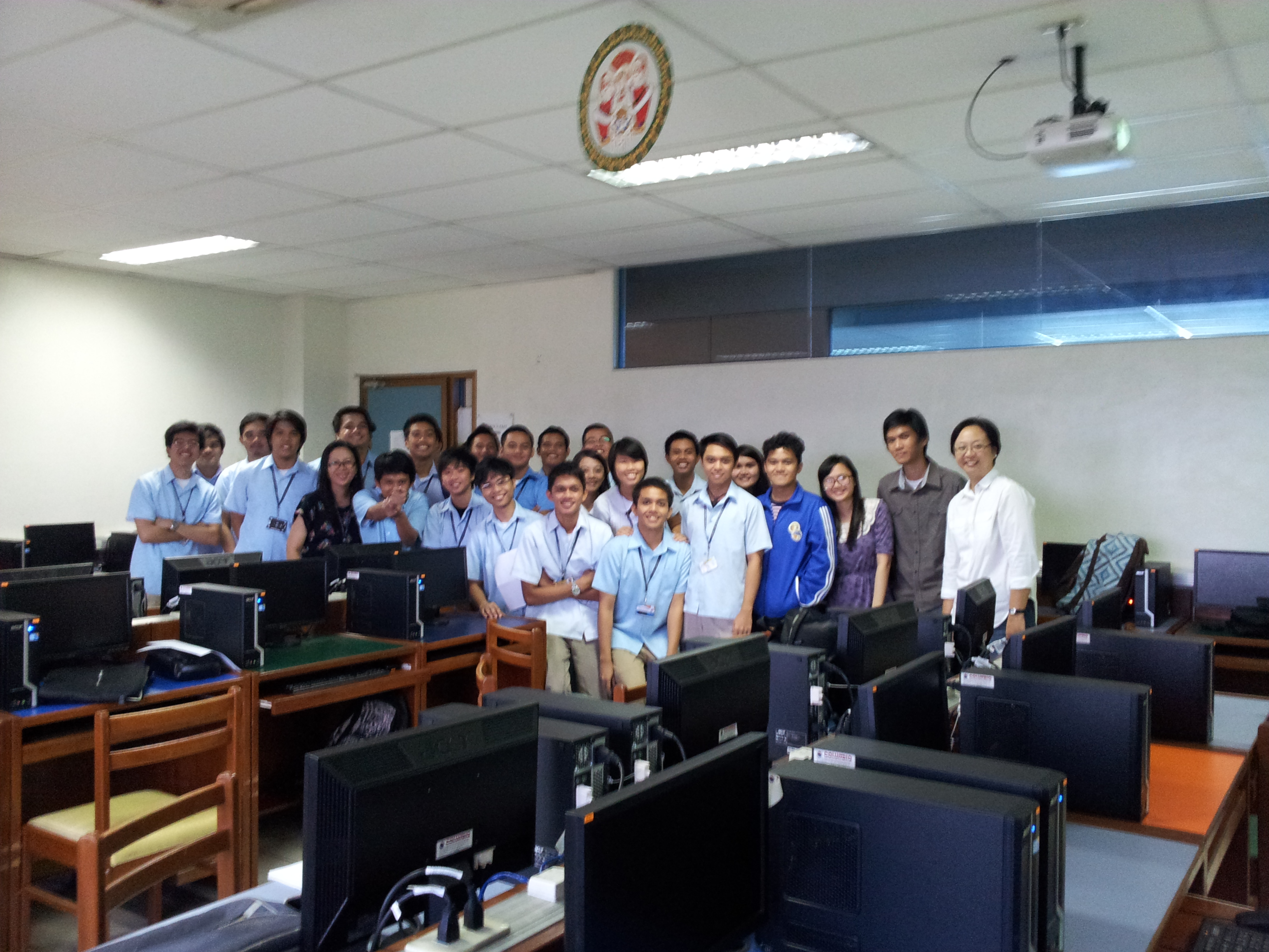 The team with ADDU’s BSCS juniors